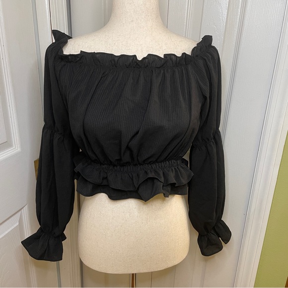 Off the shoulder ruffle top - Picture 3 of 4